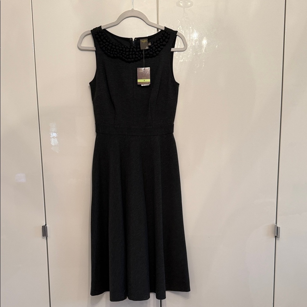 NWT Taylor Black Sleeveless Midi Dress with Beaded Collar